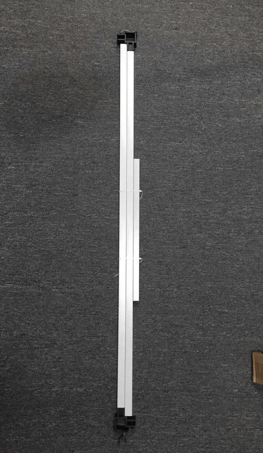DS 10' Rail Skirt Half Wall Bar Assembly